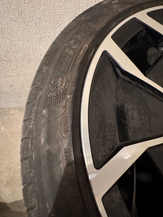 Оригинални джанти порше тайкан 20 цола Porsche taycan