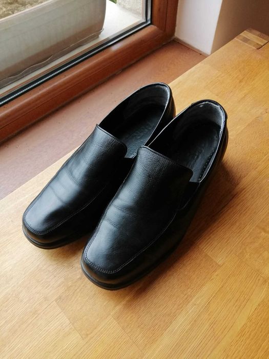 Дамски черни обувки 42 номер