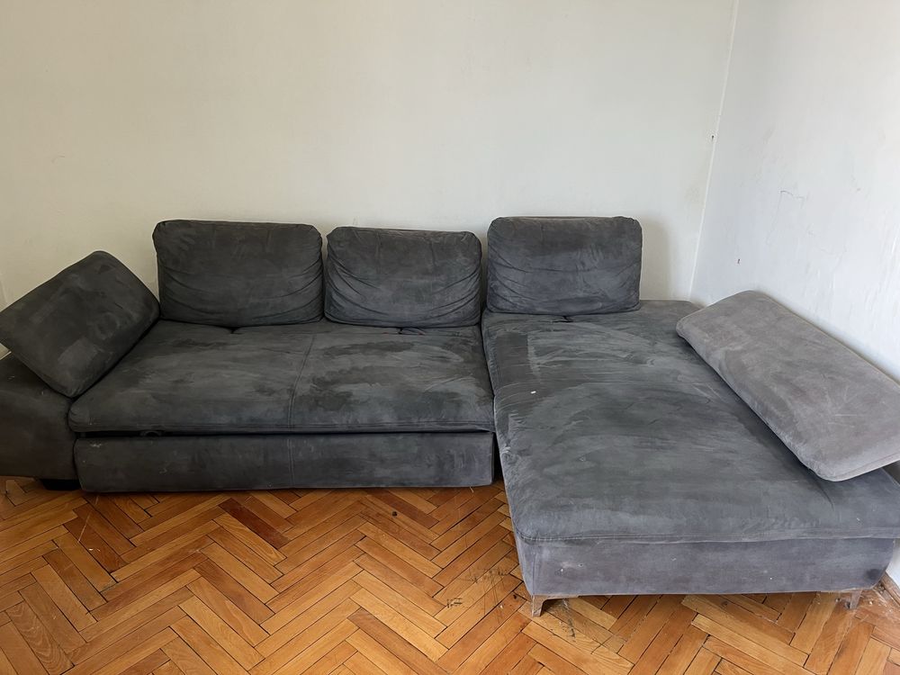 Coltar cu pat retractabil