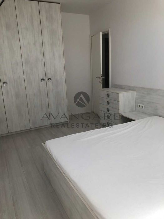 Продава се Тристаен апартамент в Пловдив, Кючук Париж - 110 кв.м за 1632 €/кв.м - Снимка #8