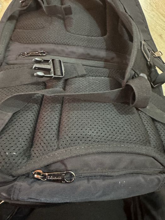 Vand rucsac Kabuco slim antifurt NOU