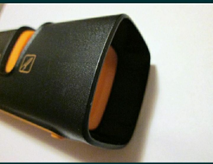 Dispozitiv XsharpTM FISKARS pentru ascutit cutite si topoare