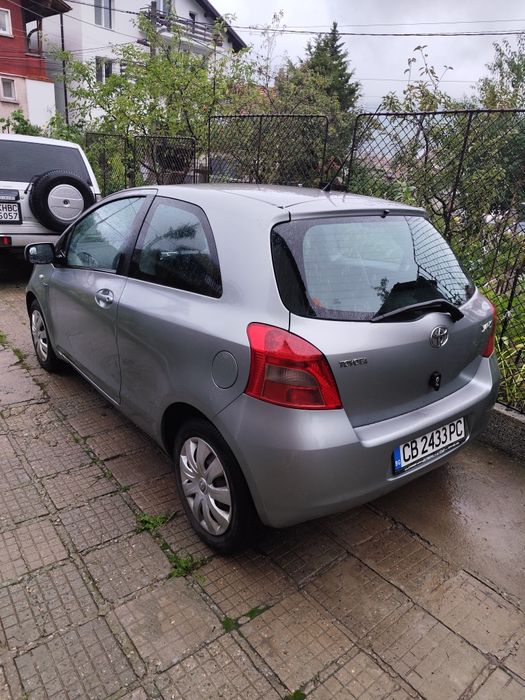 Toyota Yaris 1.4d4d 90кс перфектна
