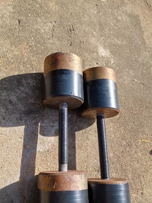 Два броя дъмбели по 26кг