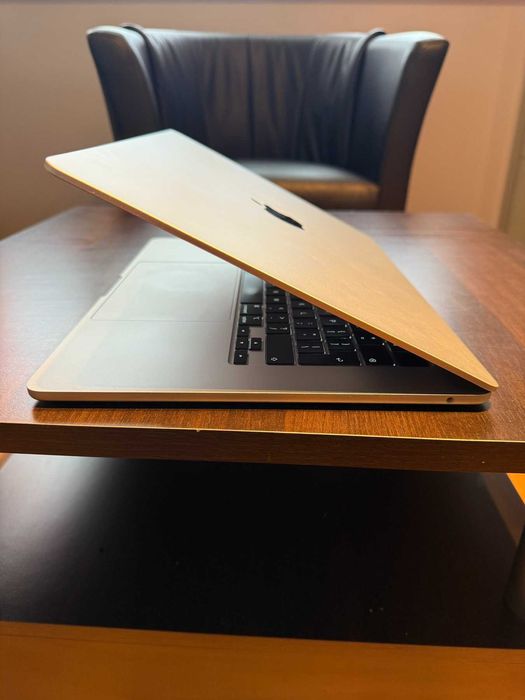 Ултрабук APPLE MacBook Air М3 - 15,3"