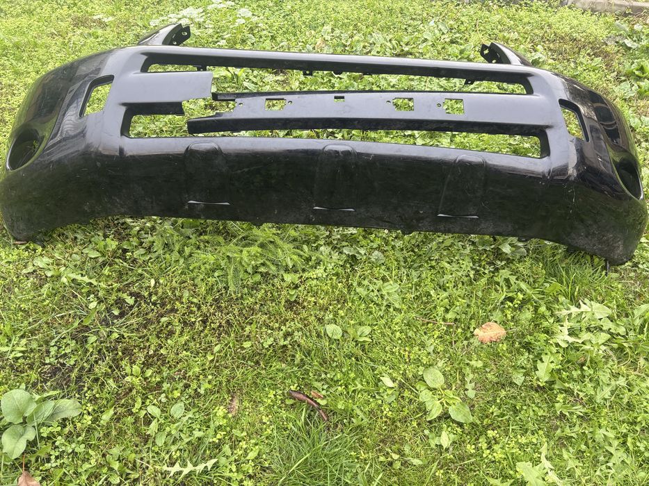 Предна броня за Тойота Рав 4 / Toyota Rav IV 2005 - 2009