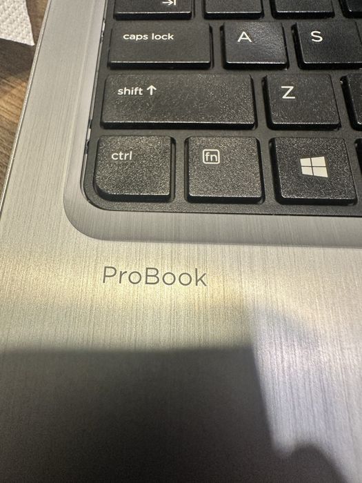 Leptop HP ProBook 430