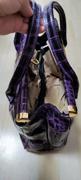 Geanta piele naturala lăcuită mov