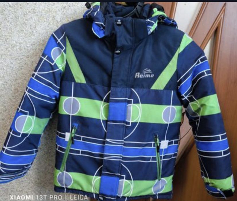 Зимняя куртка на мальчика