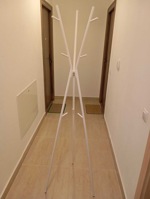 Cuier Ikea Ekrar alb