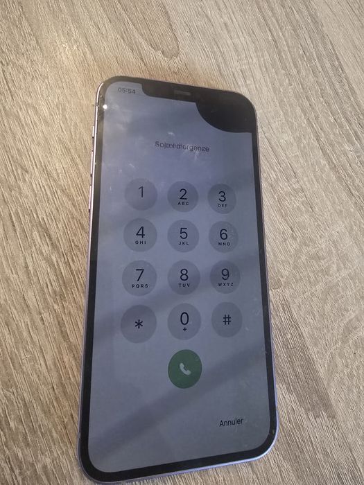 IPhone 12 за части