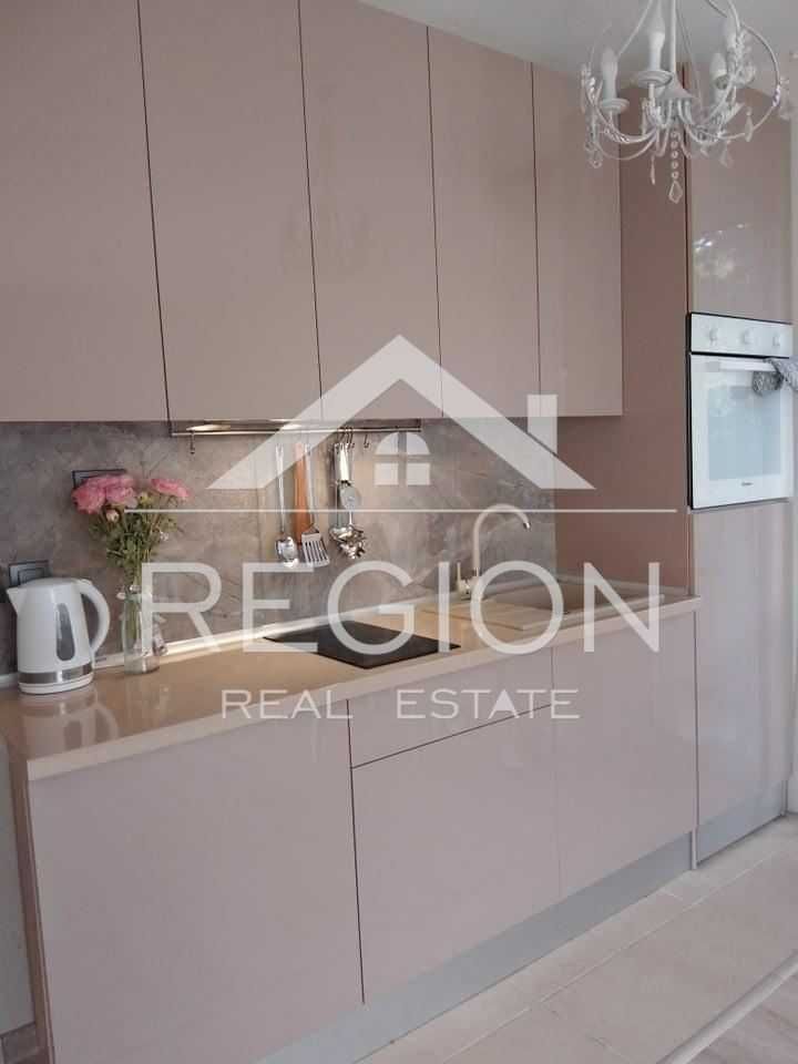 Дава се под наем Двустаен апартамент в Варна, Бриз - 52 кв.м за 612 € - Снимка #2