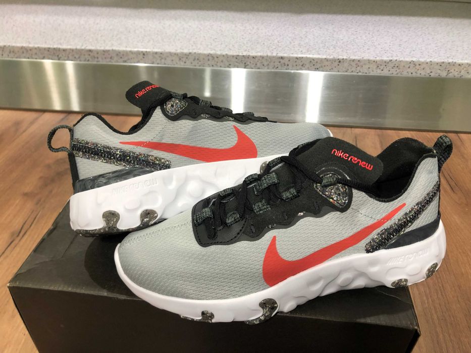 ОРИГИНАЛНИ *** Nike Renew Element 55 SE / Muticolors