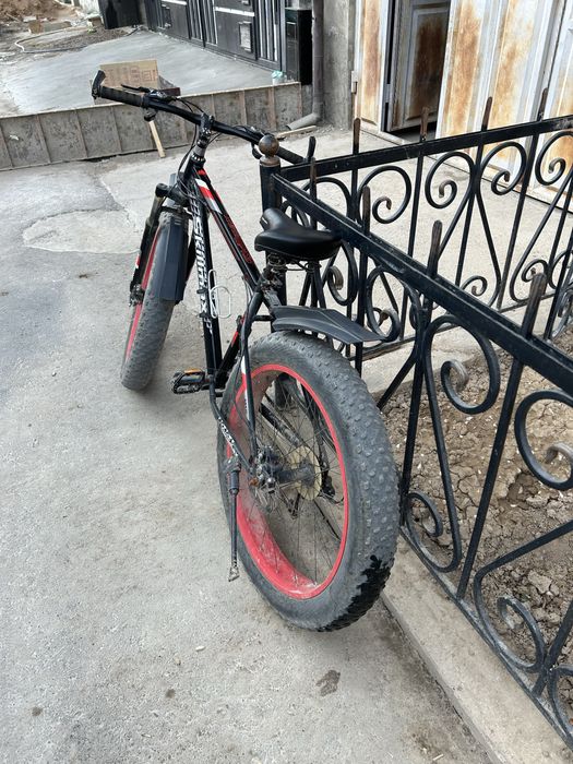 велосипед с большими колесами