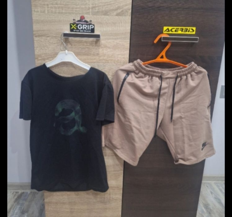 Разпродажба на Дрехи