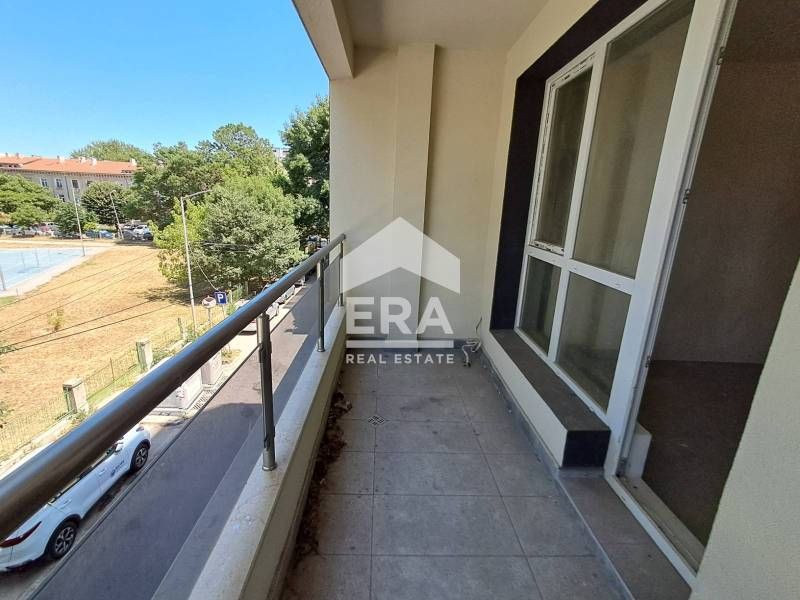 Продава се Двустаен апартамент в Варна, Аспарухово - 64 кв.м за 2105 €/кв.м - Снимка #10