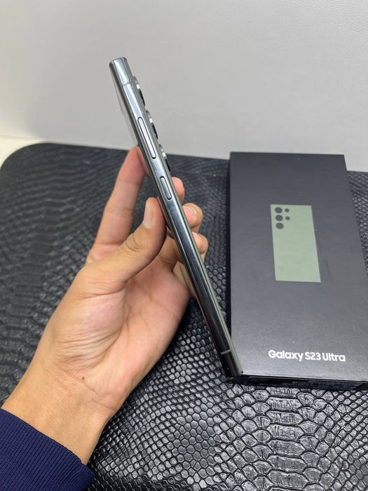 Samsung galaxy s23 ultra 5G holati yaxshi