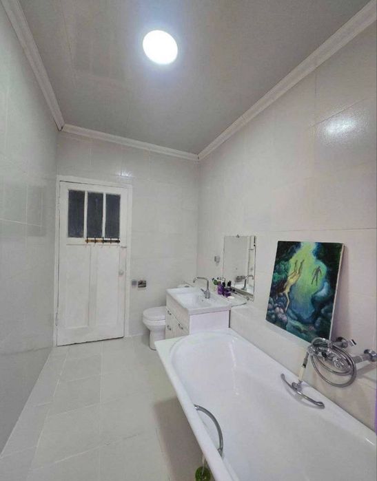 Высокопотолчка 2-х комнатная Ракат махалля Ор-р Текстильный институт