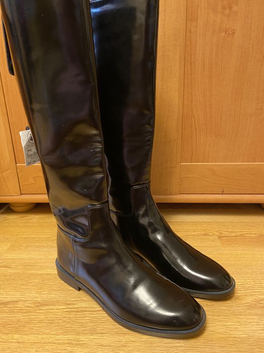Cizme Zara noi cu eticheta ,masura 41