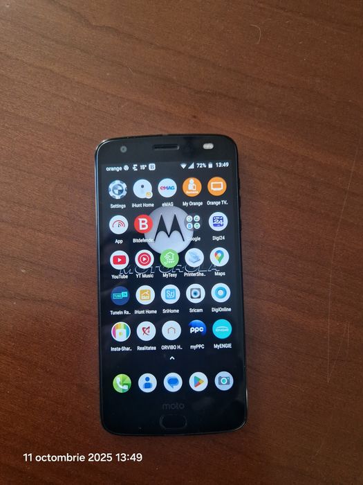 Motorola Z2 Force si moto mods