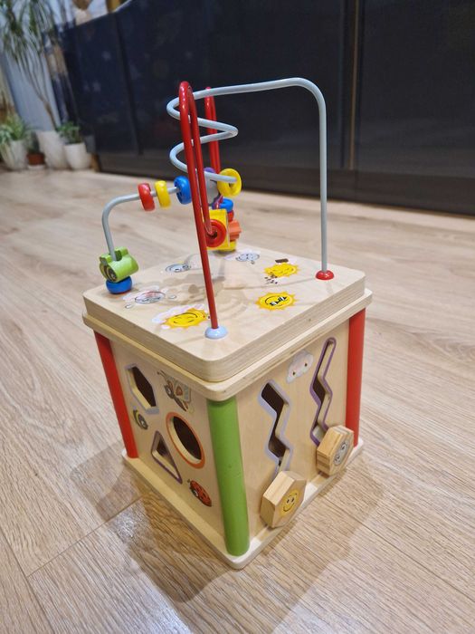 Дървен дидактически куб