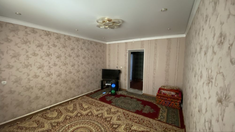 Үй сатылады 4 бөлмелі