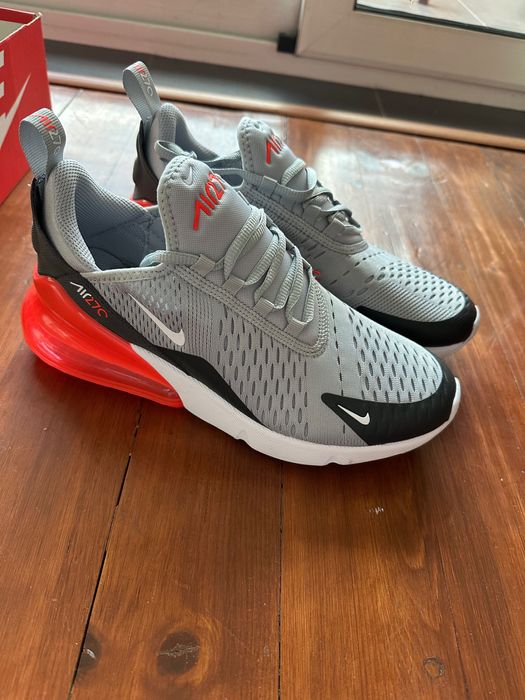 Nike Air Max - 270