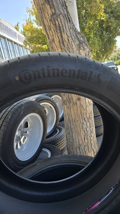 265/45/R21 continental