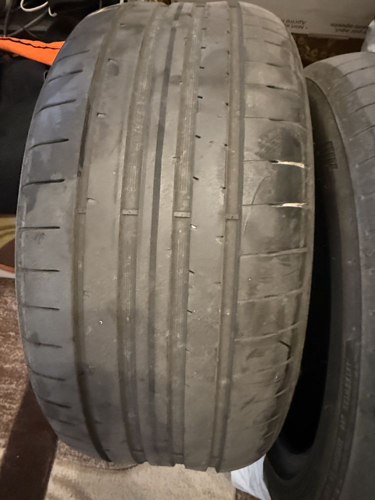Летни гуми Dunlop 245 45 18 4 броя