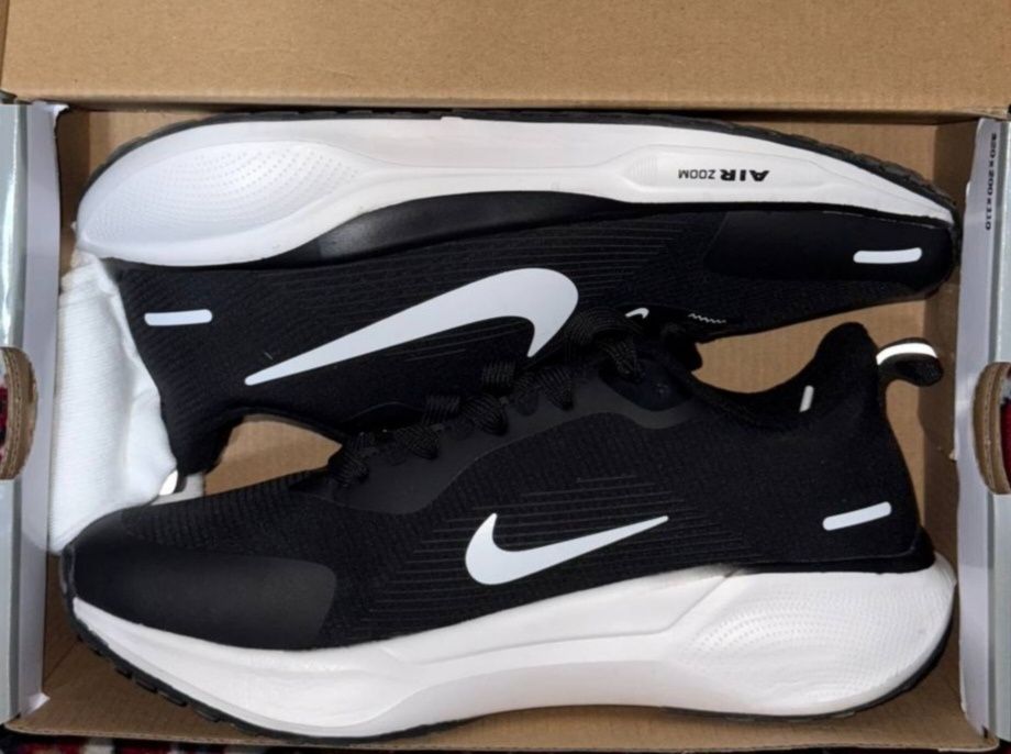 Кросы Nike хороший, новый.