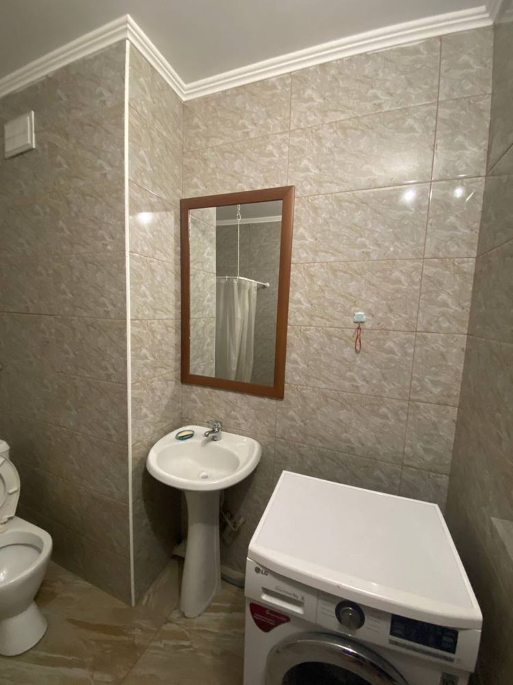 Продаю 2 комнатную квартиру в жк Адиет