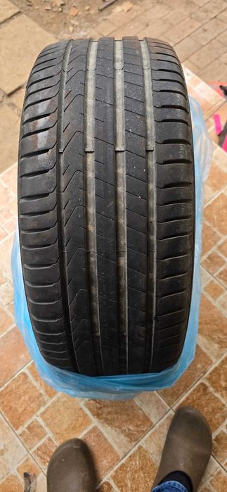 Anvelope vara utilizate Pirelli 225/45/R17