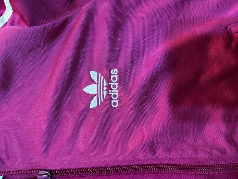 y2k розов adidas суичер