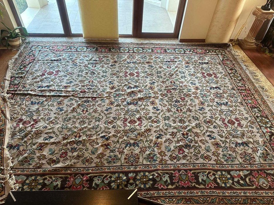 Голям котленски килим