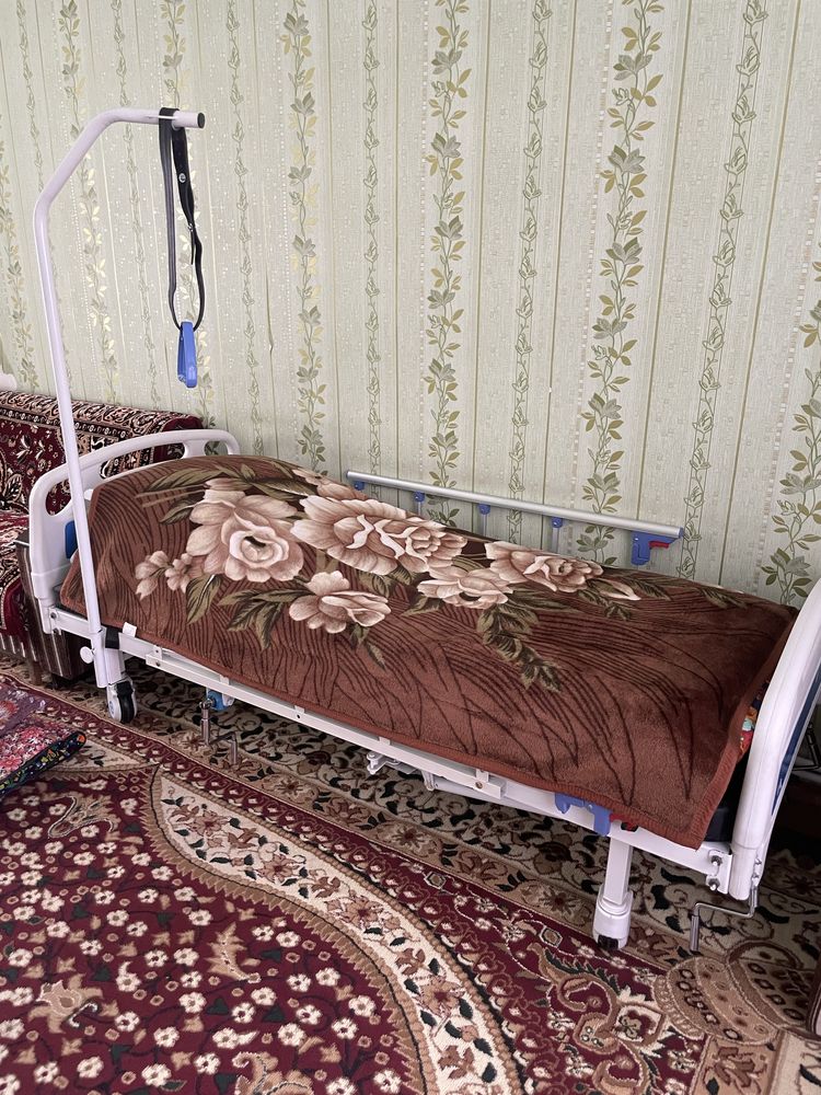 Медицинский кровать