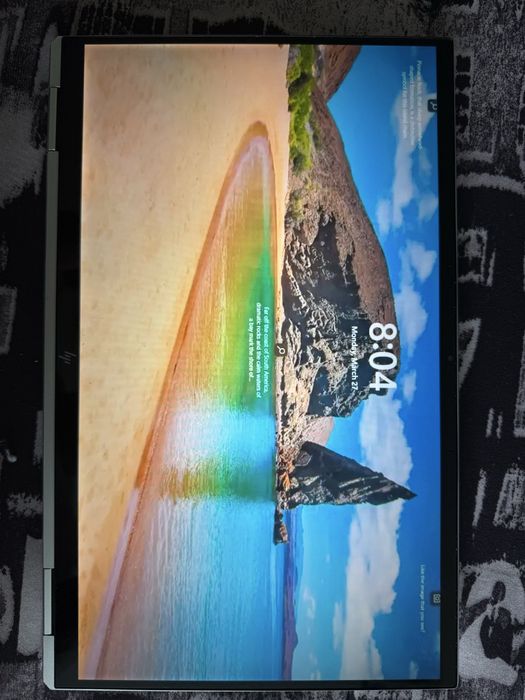 Лаптоп HP EliteBook x360 1040 G8 – i7 vPro / 32GB RAM / 240GB SSD