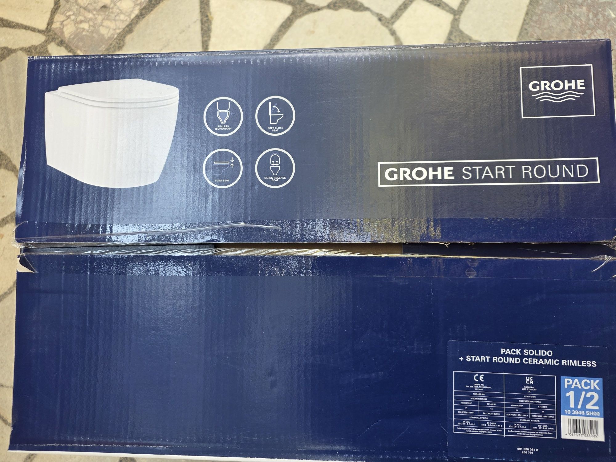 Чисто нова конзолна тоалетна чиния със седалка от GHROE. Bau Ceramic