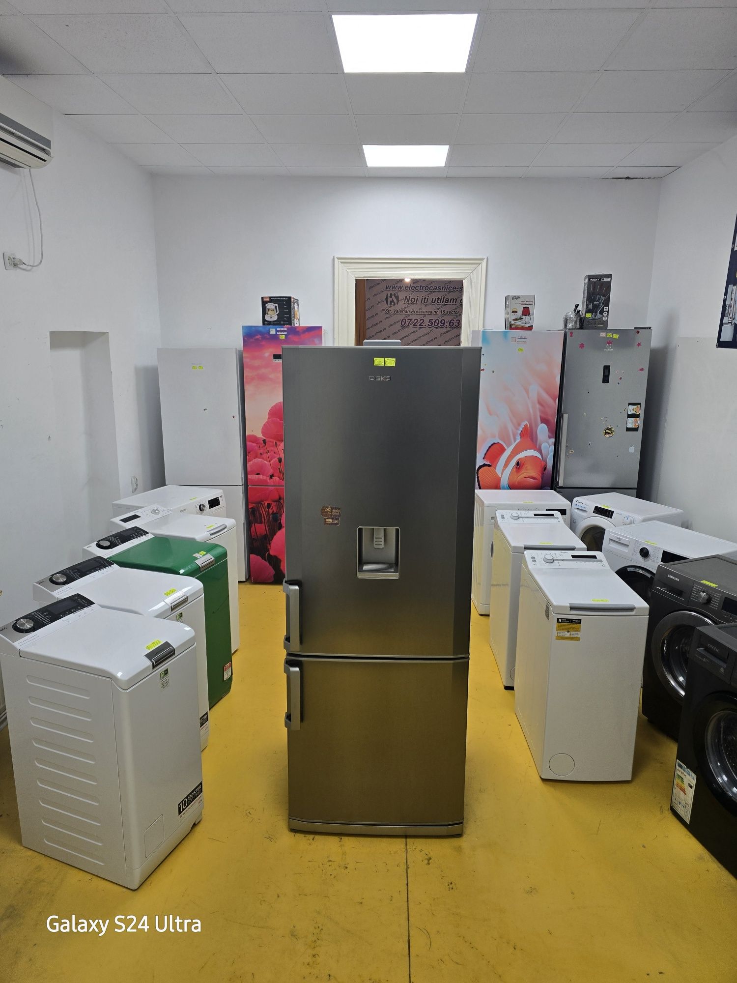 Răcire inteligentă. Design premium. Beko Inox!