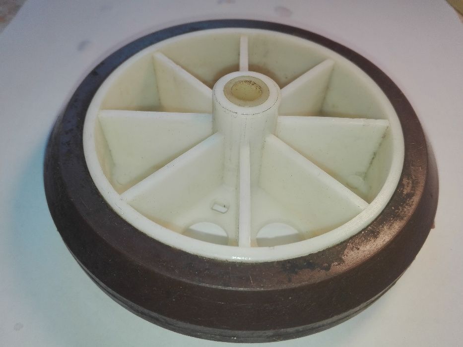 PVC колелца 100 mm (за големи количества отстъпка)