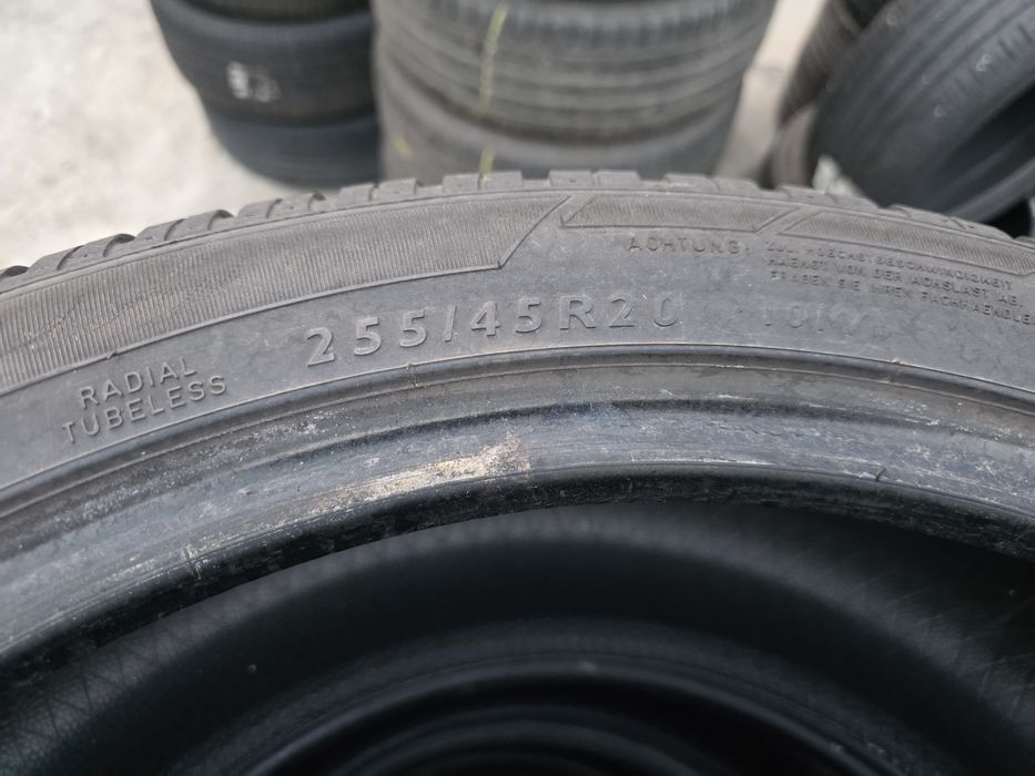 2бр Зимни гуми 255 45 20 - Dunlop