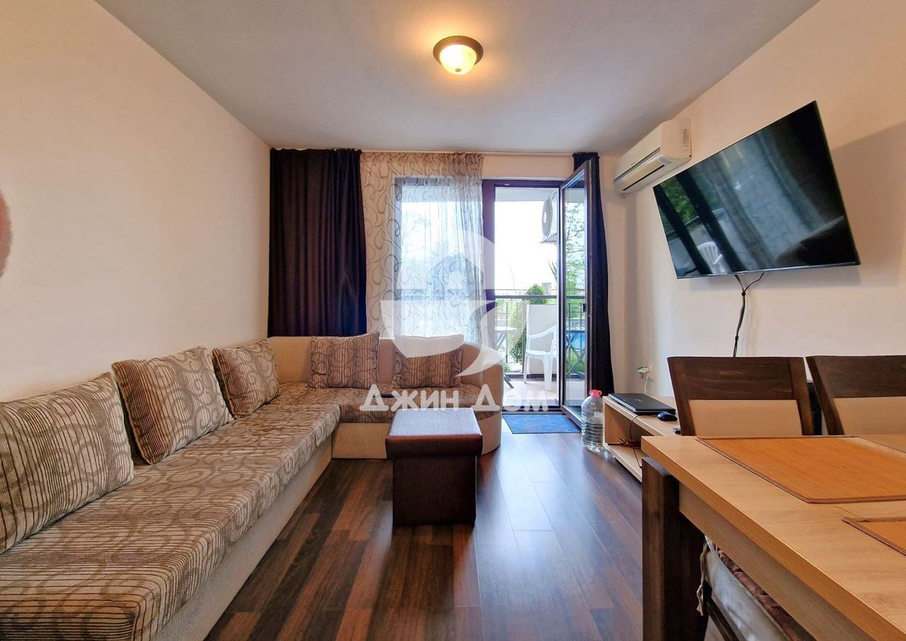 Продава се Тристаен апартамент в Свети Влас - 71 кв.м за 1268 €/кв.м - Снимка #1