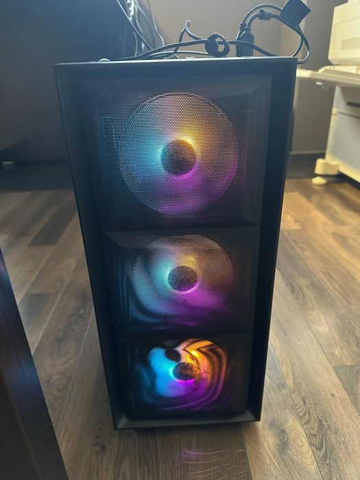 Геймърски компютър i7 / GTX 1080 Ti / 16GB RAM / SSD + HDD