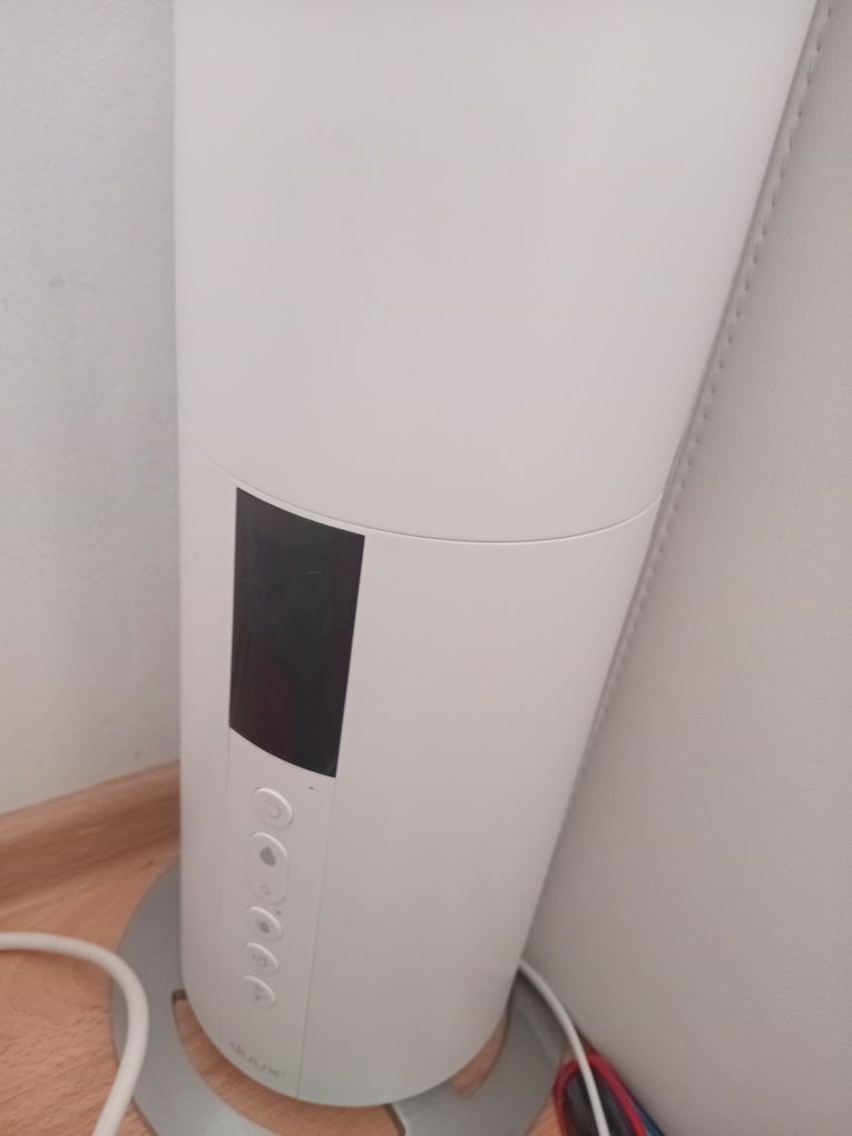 Vand Purificator  Aer Duux  inalt de 60cm.
Acoperire 40m patrati