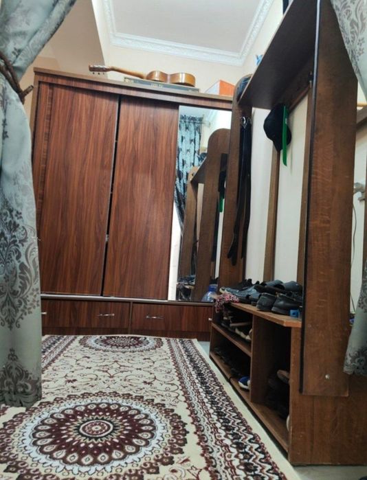 Продаётся квартира Юнусабад 18кв 2/6/7