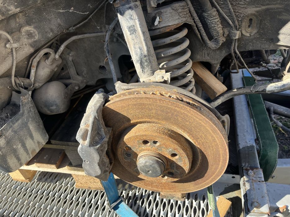 Мерцедес SL600 R129 на части