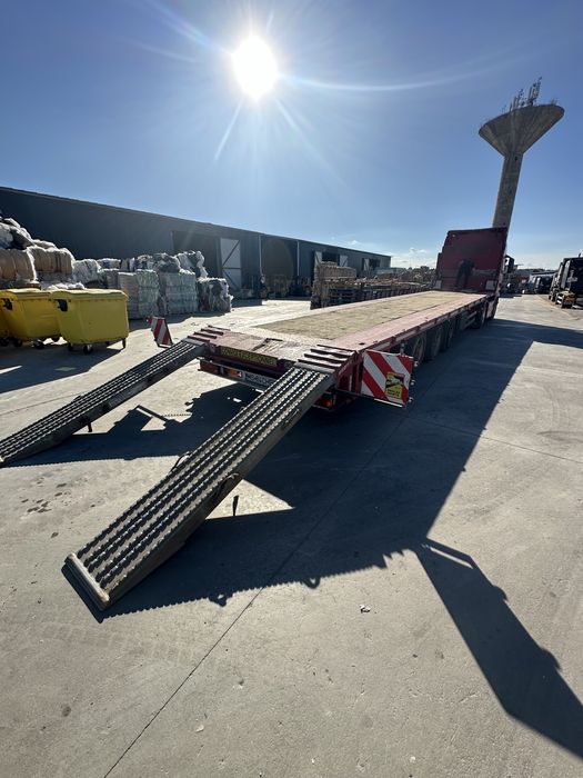 Semiremorca platforma mega Schwarzmuller