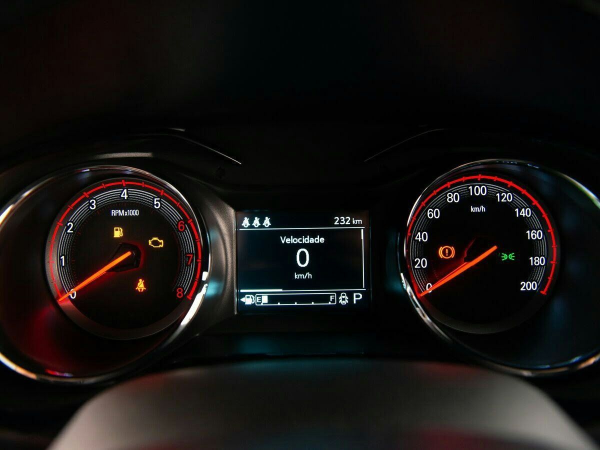 Chevrolet Onix Premier 2 Turbo автомат автомобиль