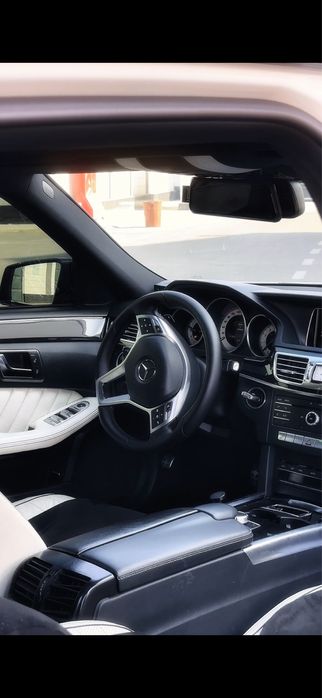 Туй ва маросимлар учун кортеж