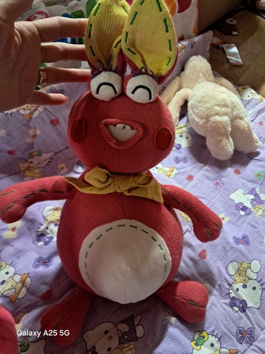 Vând plușuri frumoase