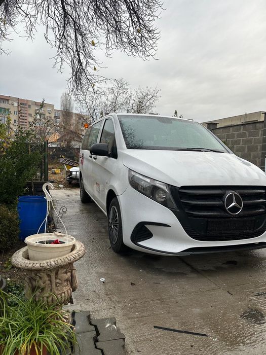Vand vito-136000km an 2017, model lung